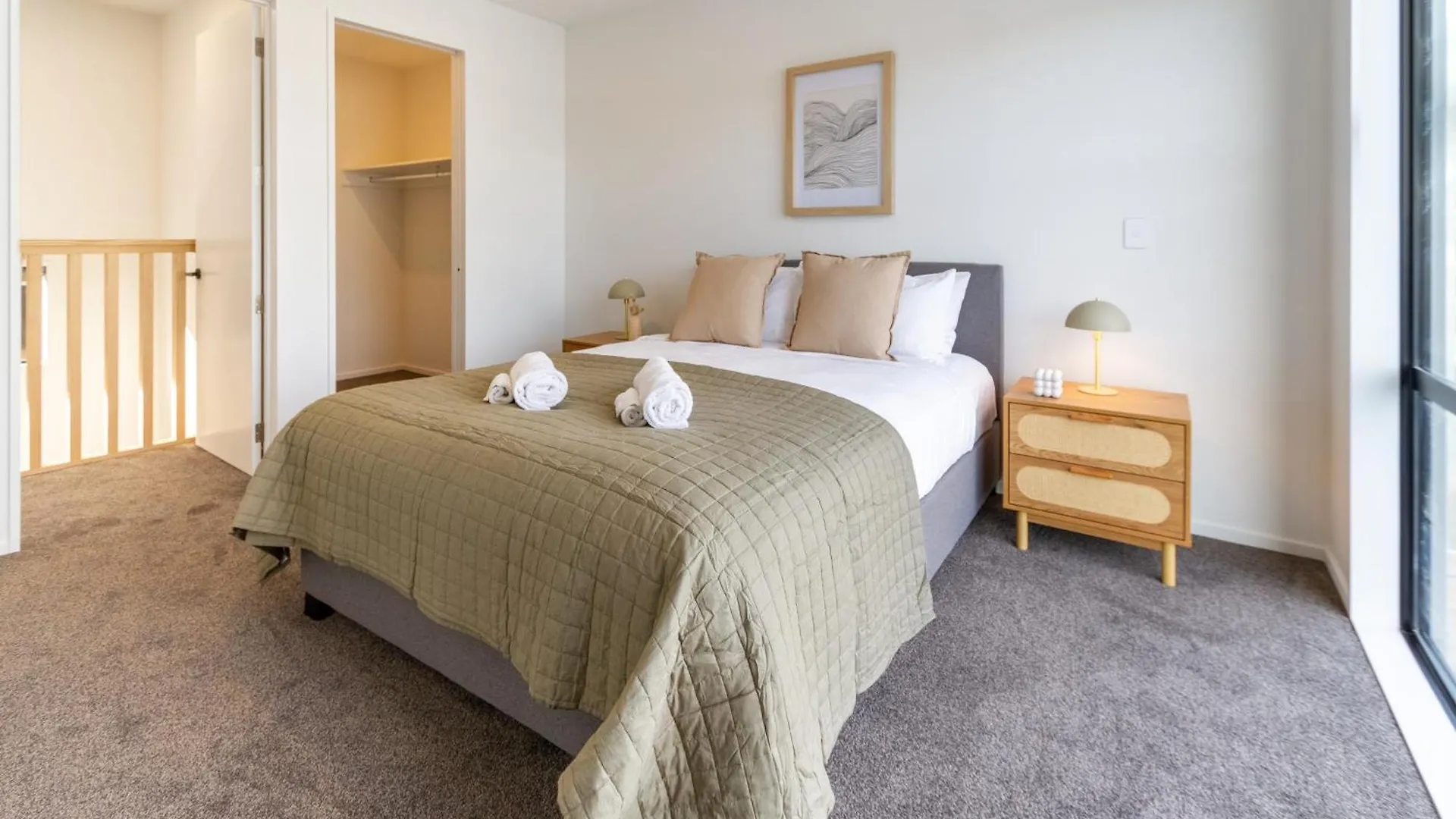2 Bed, 2 Bath W Sofa Bed - Great Cafes Nearby Daire Christchurch Yeni Zelanda